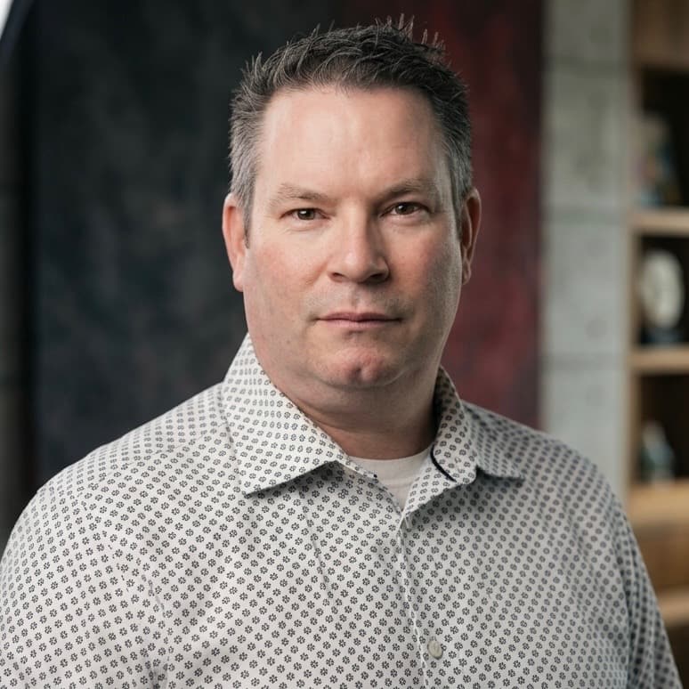 Scott Tracze, Q.ARB - Ontario HR Consultant and Workplace Investigator